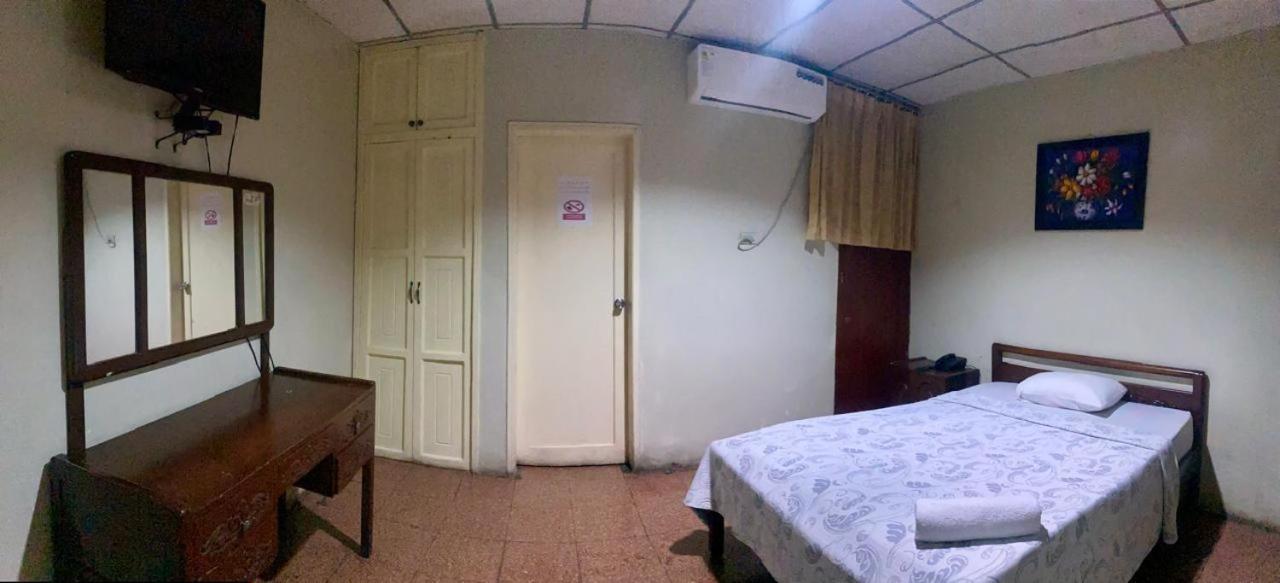 Hotel Andes Inn Guayaquil Kültér fotó